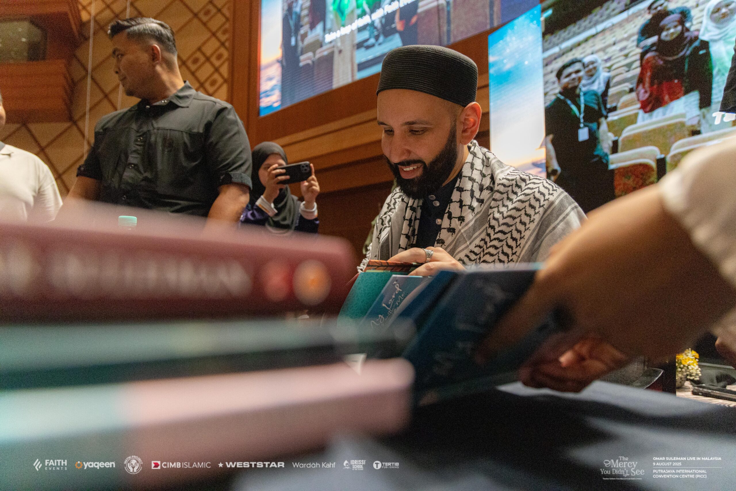 Picture of Dr Omar Suleiman